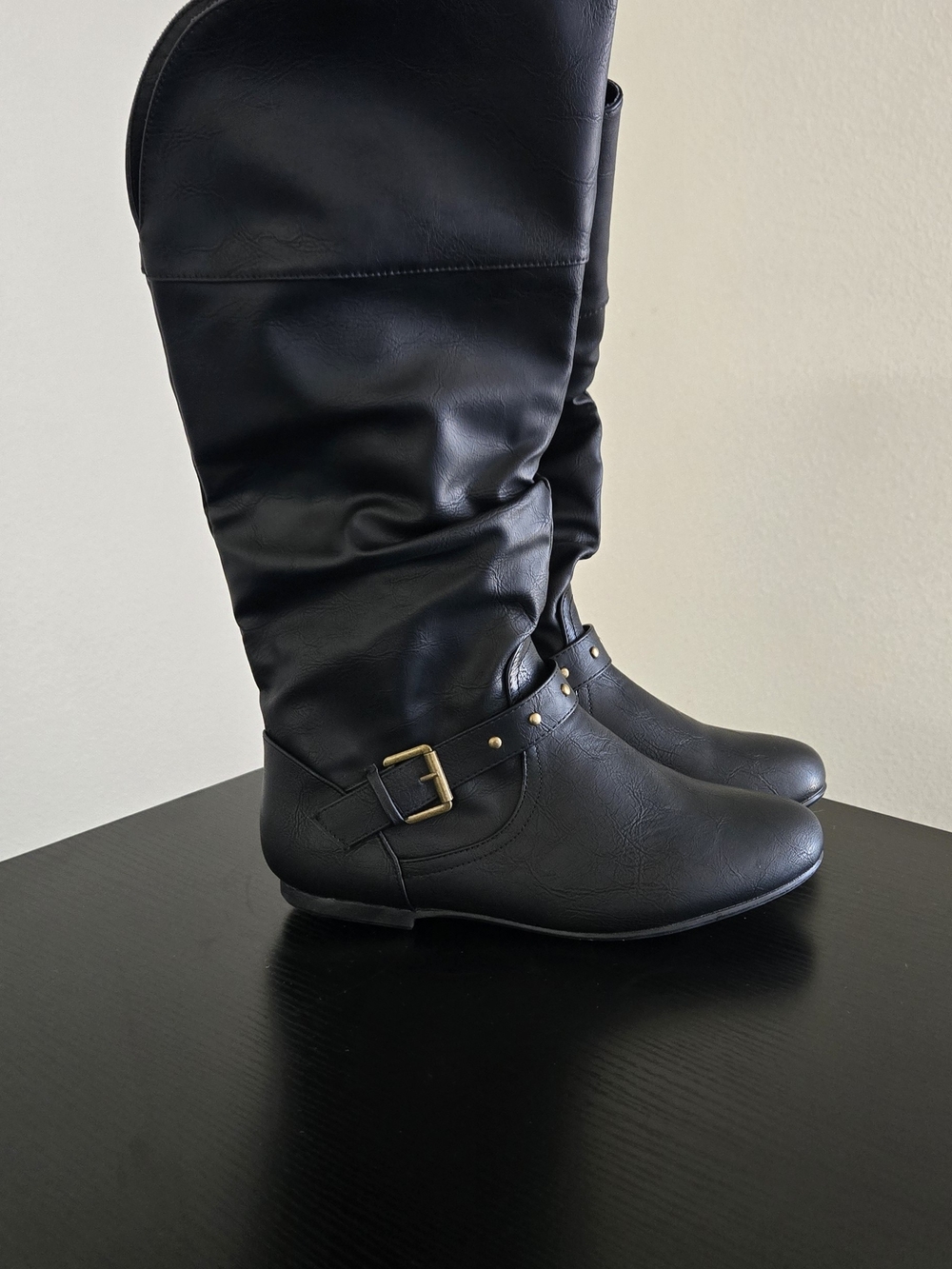 Women's Black Mid-Calf Buckle Boots - Stylish Everyday Riding Boot